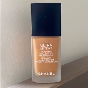 CHANEL ULTRA LE TEINT FOUNDATION BD91